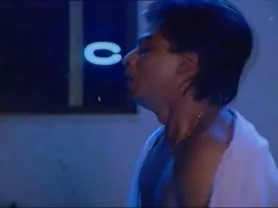 ਡੈਨੀ ਵਾਈਲਡਜ਼ ਨਿਮਰੋਡ ਨੂੰ ਦਿਲਾਸਾ ਦਿੰਦਾ ਹੈ