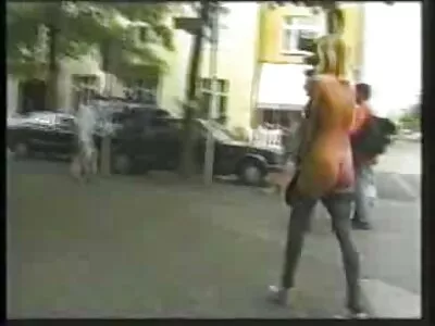 ਸੈਕਸੀ ਲਿੰਗਰੀ ਵਿੱਚ ਲੇਡੀ fucked ਹੋ ਰਹੀ ਹੈ